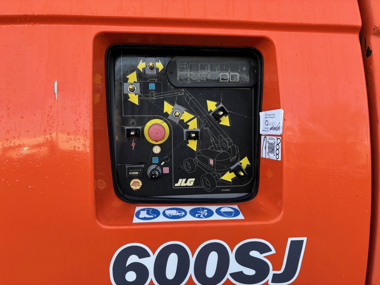 Sold - Telescopic Boom Lift - View 2